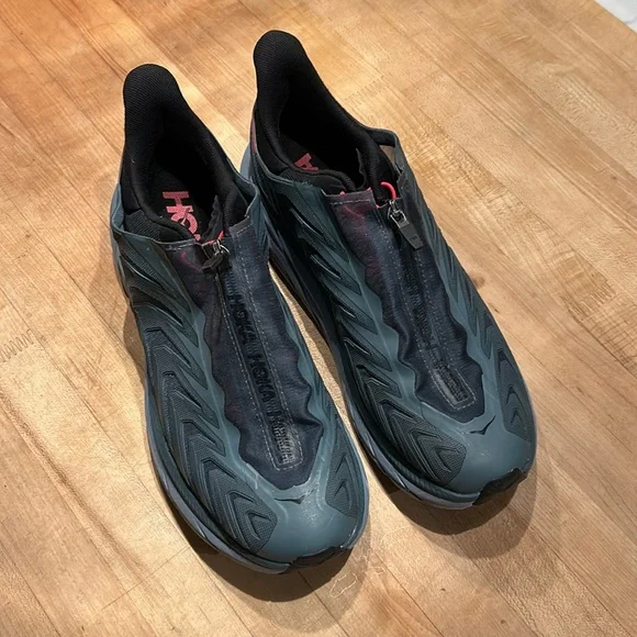 Hoka One One Project Clifton Zip Running Shoes Men 11 Women 12 Athletic Training - Picture 2 of 16